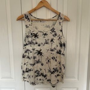 Reitmans Hawaiian print tank top